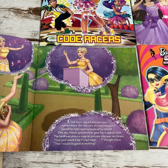 Barbie Children's Book Collection Barbie Doll - Picture 4 of 13